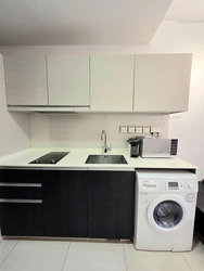 Suites 28 (D14), Apartment #598687071